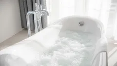 Den här uppfinningen chockade spasalonger: En billig pryl förvandlar vilket badkar som helst till ett lyxigt jacuzzi