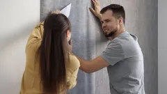 Tapeten lossnar: Ett enkelt knep som räddar din renovering