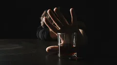 Är du benägen för alkoholism? Vilka stjärntecken och födelsedatum bör undvika att dricka