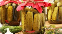 Hur du gör en god marinad och lag för gurkor – rätt mängd salt, socker och ättika att tillsätta