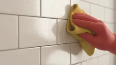 Så får du kaklet skinande rent med denna enkla hemmablandning