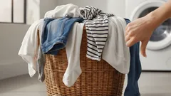 Adjö, tvättkorg. Var gömmer stiliga hemmafruar sin smutstvätt nuförtiden?